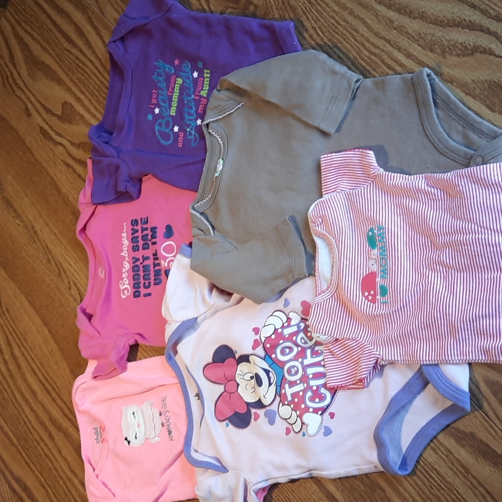 Onesies baby girl 0 to 3 months and one newborn